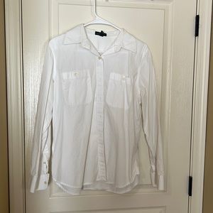 White dress shirt